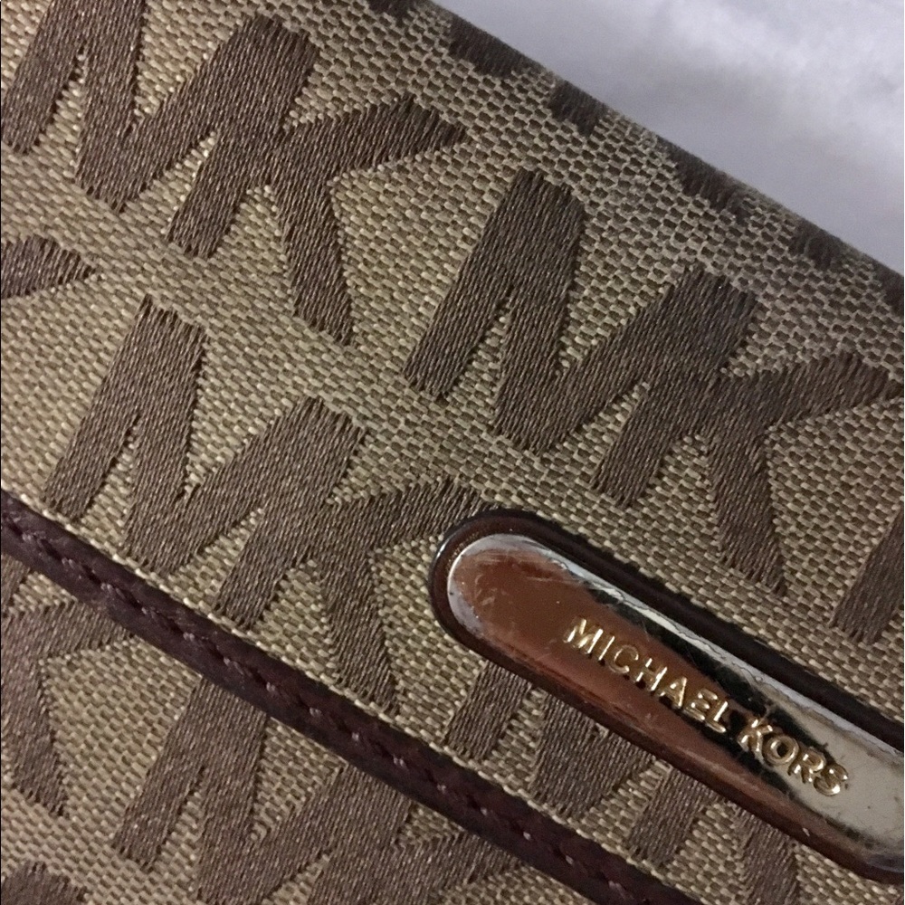 MK Wallet - Picture 3 of 3